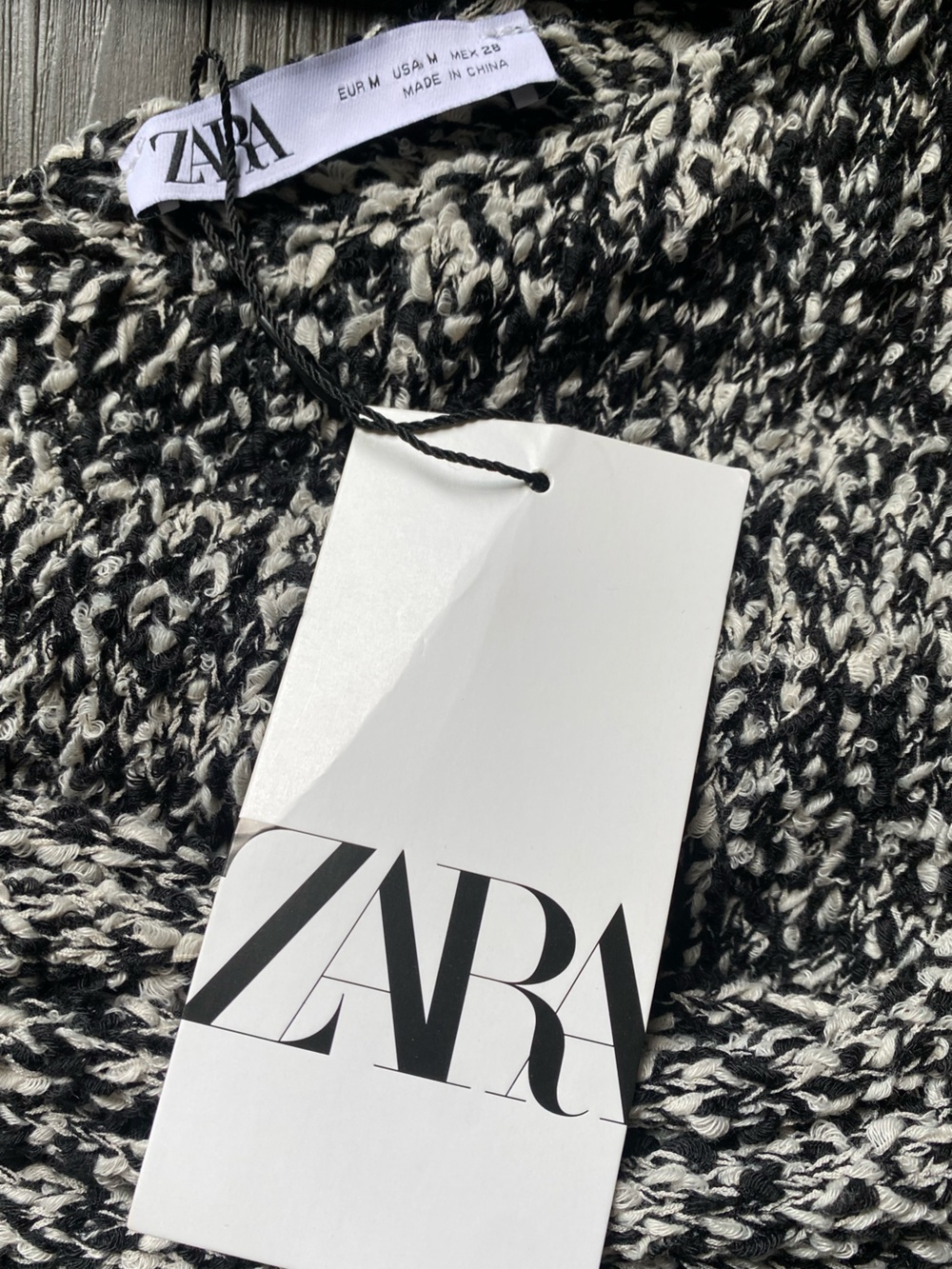 Zara Black & White Marled One-Shoulder Knit Crop Top - Picture 6 of 6